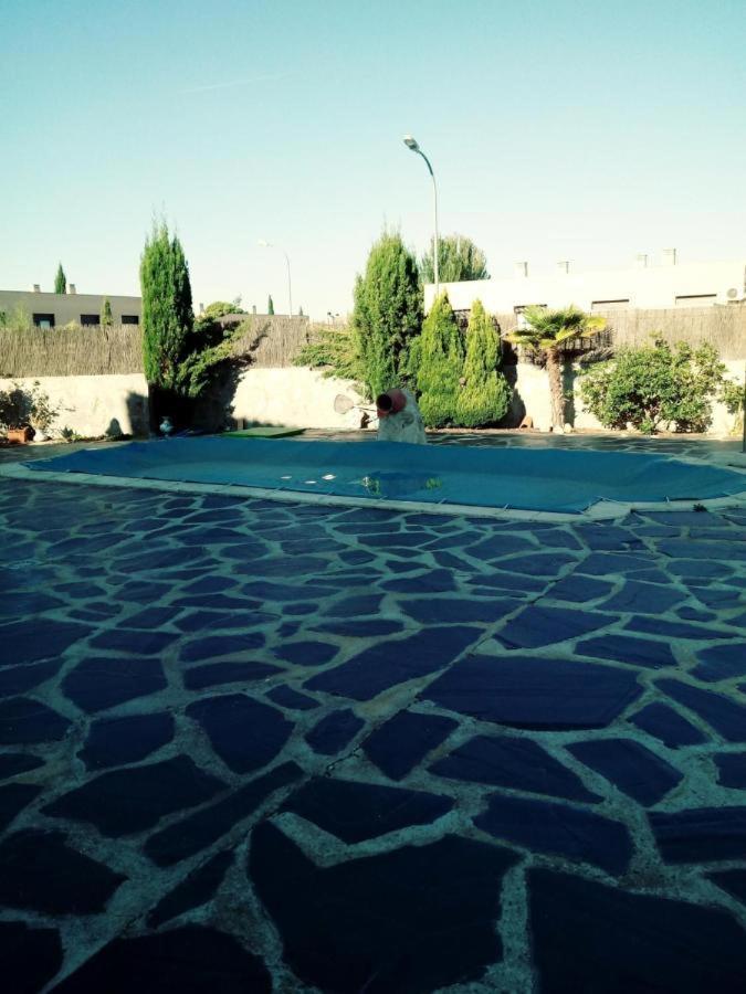 Odelot Toledo Villa Olias del Rey Bagian luar foto
